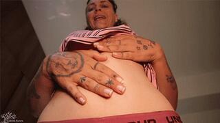 Amazon Girl Swallows Friend to GROW to be a GIANTESS