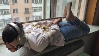 wn14- hogtied bondage and headphone fetish