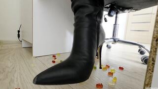 Unaware Giantess Under the Table Pt 3