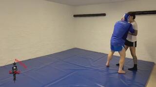 Mixed Wrestling lift & carry