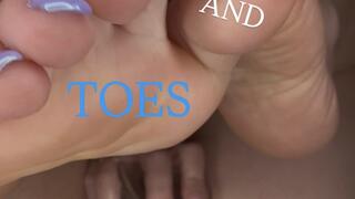 Barefoot Mel Squirting and Toes Tease