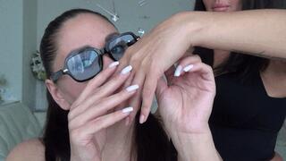 THE SWEET SMELL OF LORI'S HAND