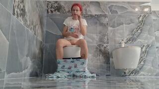 Morning Toilet Routine – Naughty Fart Fetish Tease