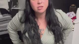 JOI ET CEI, Le loser excité en fouillant mes strings…