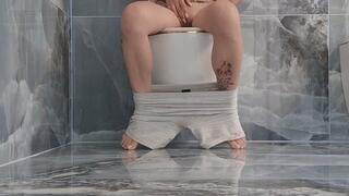 Caught on the Toilet – Naughty Bathroom Routine & Secret Fart Tease”