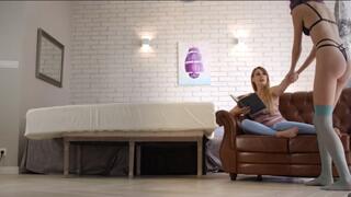 Stella In Sea Stockings Wants Take Weronika To A Party - Smell