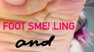 Barefoot Mel Foot Smelling and Facesitting POV