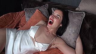 Big yawning Lusy (1920x1080 HD) MP4