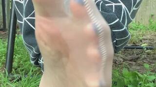 Toe rings in cheap nylon