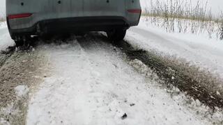 KARINA END YANA CARSTUCK IN SNOW full video 8 min