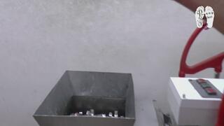 Soccerballs shredder