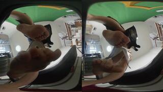 3DVR180ERER XINGGAN POV crushes Jami