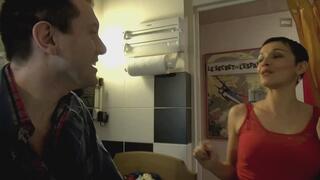 THIS SLUTTY HOUSEWIFE PAYS THE DELIVERY MAN WITH HER HOLES