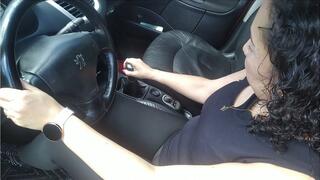 My First Time Driving a Manual Car: Yuliana’s Experience (100% Real)