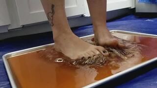 Custom Request: Gray Jane's Rat Trap Glue Challenge