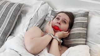 Faerie Willow - Waking Up Cuffed and Gagged MP4