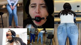 Spanlked till she wet her self