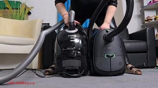 Mila in Birkenstock - Bosch vs. AEG