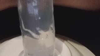 Extreme Close-Up Dildo Riding - Messy & Loud Pop (Ez jelzi nekik, hogy közelr?l látják az akciót