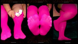 BBW in Pink Thigh High Nylon Stockings SweetFootWork POV Foot Worship Full Length Video – Cum Give My Big Size 11W Feet All Your Attention and Enjoy My Big Strong Legs and Feet in Pretty Thigh Highs – No Talking