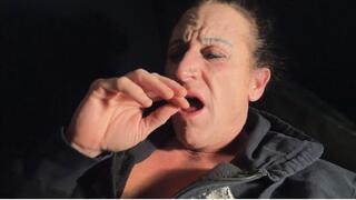 Kandys Nighttime Sneeze Attack