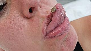 Amazon Giantess Destroys Invasion Of Military Tinies (SD 720p MP4)