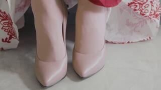 High heels meet treadmill 13