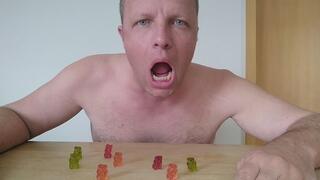 I am a giant and have frozen 10 gummy bears. They cannot move. My belly is waiting for them...