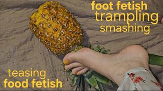 Tropic erotic Foot fetish pineapple session with Mistress GospodaricaEmma and Her Alpha man Wolfy01