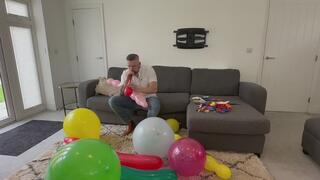 JL blows up more big balloons!