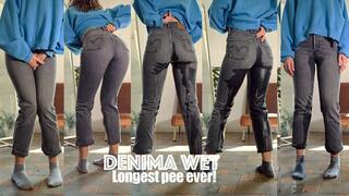 My longest wetting ever in my tight Levis jeans