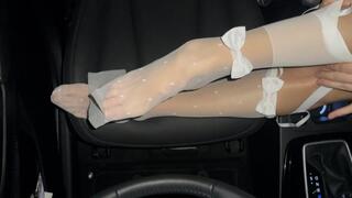 POV: running late… changing stockings and heels in my car before driving (pedal pumping)