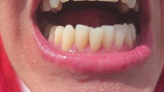 ULTRA CLOSE-UP MOUTH PLAY – Daylight Lip & Tongue Fetish 8K