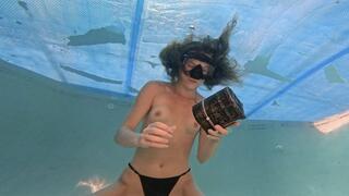 Trapping Agent Nathalia Underwater