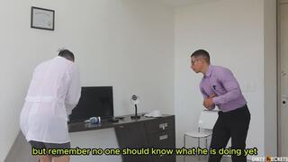 I FUCK MY BOSS'S STEP DAUGHTER BEHIND HIS BACK IN HIS LABORATORY.