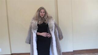 Fur Bitch Runs Your Life (MOV HD)