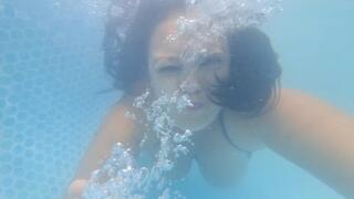 I love going underwater for you and blowing bubbles