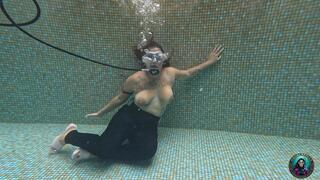 VIOLETA S FIRST SCUBA - FULLY CLOTHED SWIM UNDERWATER STRIPTEASE