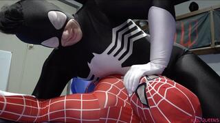 She-Venom vs Spider-Man