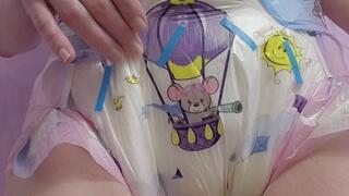 Wetting daydreamers diaper and cumming