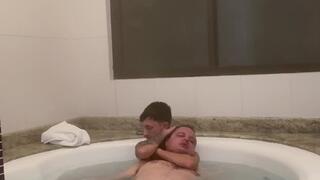 MASTER E BATHTUB DOMINATION CHOKE AND FOOT