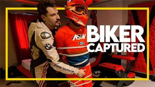 Tonny Biker Captured His Biker Buddy (1080p) Gay Bondage - Gay Domination - Handcuffs - Biker Gear - Leather - Biker Fetish - Helmet - Boots - BDSM