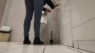 Farting opera for my boss - Worktime toilet COMPI