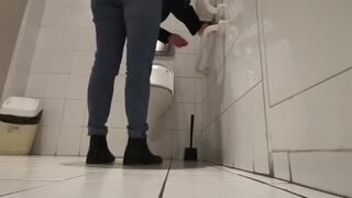 Farting opera for my boss - Worktime toilet COMPIwmv