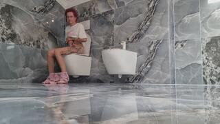 Morning Toilet Ritual Tease – Stripping Layer By Layer While Relaxing On The Toilet