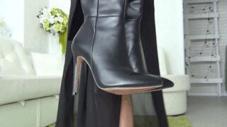 You can cum right on my boots a
