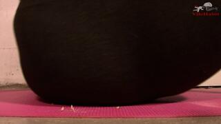 I Offed the Yoga Class (2016) 720p mp4 Sophia Sylvan Giantess