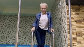 Wetlook Denim Jacket and Skinny Jeans in the Pool!