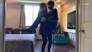 CR090_FULL_Strong girl lift me up,shoulder(MOV)