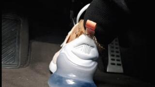 Cory's New Nike 270 Driving & Flooring